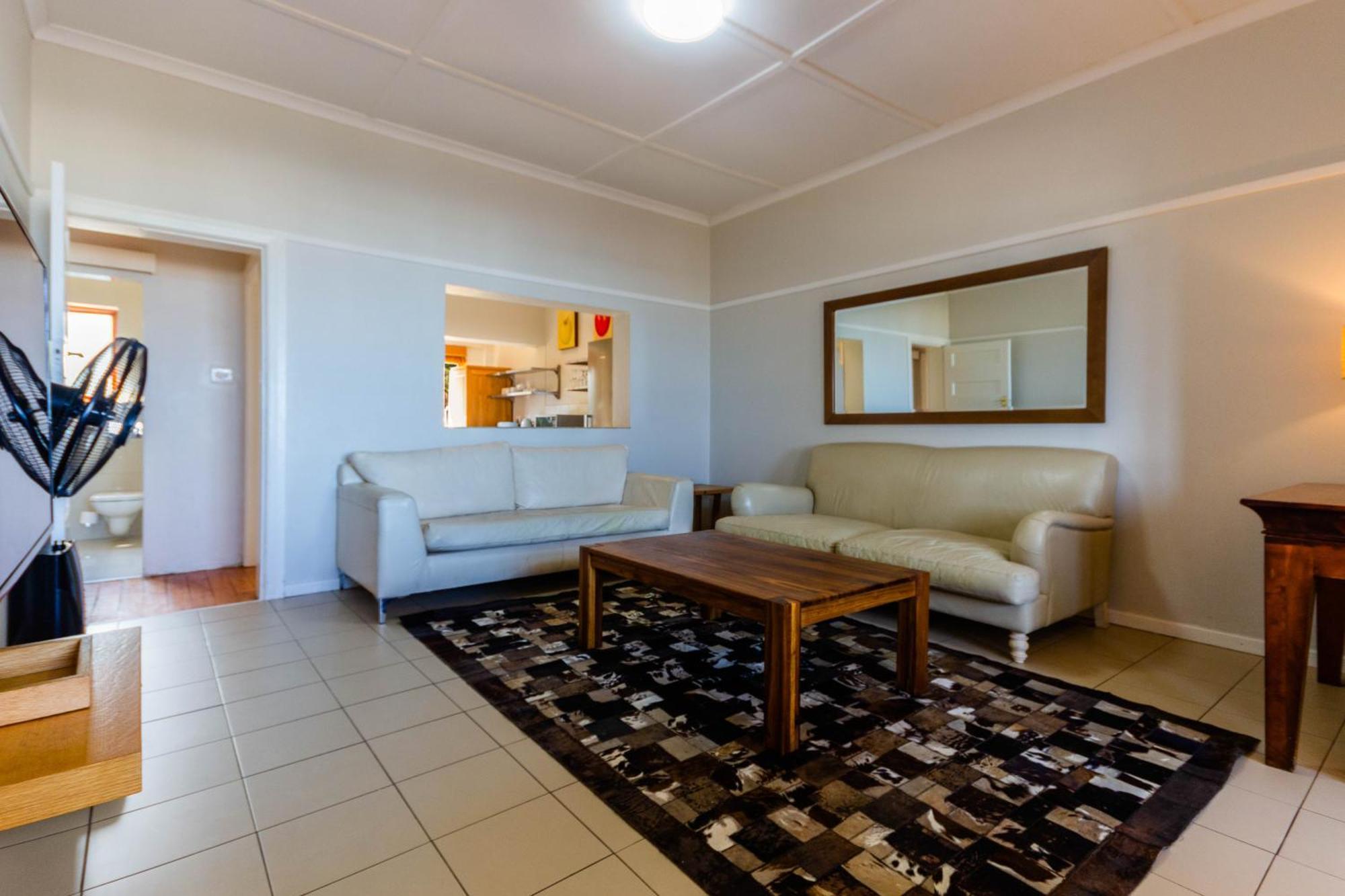 Tidal Pool - Camps Bay Apartment *